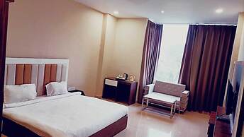 Hotel Emperor Paradise