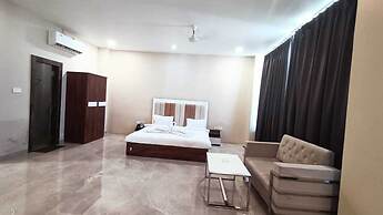 Hotel Emperor Paradise