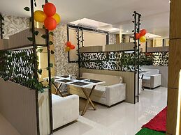 Hotel Emperor Paradise