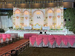 Hotel Emperor Paradise