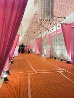 Hotel Emperor Paradise