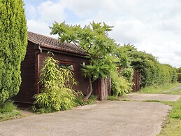 Meols Holiday Lodge
