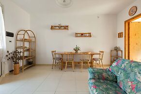 3222 Rita House by Barbarhouse