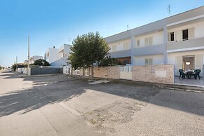 3222 Rita House by Barbarhouse