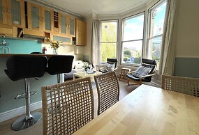 Lovely Victorian Apartment in Clifton Village