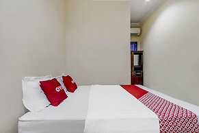 OYO 90927 Homestay Tentrem 2