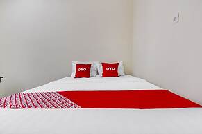 OYO 90927 Homestay Tentrem 2