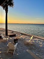 Isle Stay Awhile 5 Bedroom Home by RedAwning