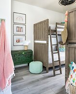 Isle Stay Awhile 5 Bedroom Home by RedAwning