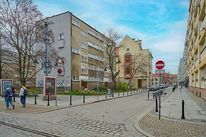 Wroclaw Old Town Nozownicza by Renters
