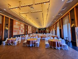 Pramod Lands End Resort, a Member of Radisson Individuals