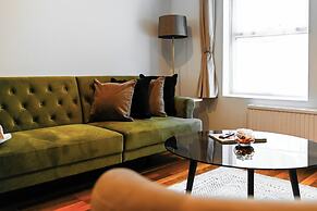 Avari Apartments - Hatton Collection