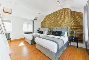 Avari Apartments - Hatton Collection