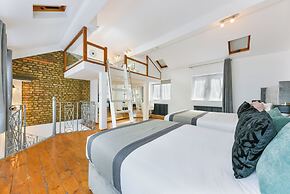 Avari Apartments - Hatton Collection