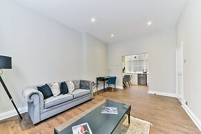 Avari Apartments - Hatton Collection