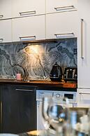 Avari Apartments - Hatton Collection