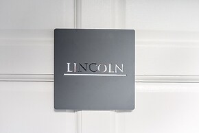 Avari Apartments - Hatton Collection