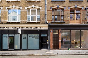 Avari Apartments - Hatton Collection