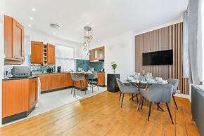 Avari Apartments - Hatton Collection