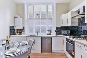 Avari Apartments - Hatton Collection