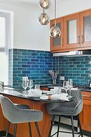 Avari Apartments - Hatton Collection