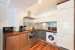 Avari Apartments - Hatton Collection