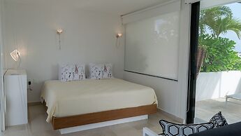 Siaan Betine 4br Deluxe PDC