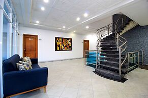 Hotel Abi Inn By GEH Suites