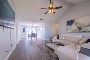 Sleeps 6 Hot Tub Fenced Yard Cozy Chic