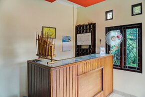 Capital O 92316 Wisma Widya Loka Pratama Near Futsal Tebing Gading