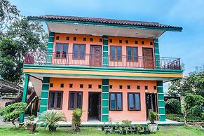 Capital O 92316 Wisma Widya Loka Pratama Near Futsal Tebing Gading