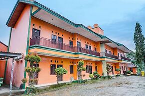 Capital O 92316 Wisma Widya Loka Pratama Near Futsal Tebing Gading