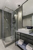 Costa De Luxe Suites