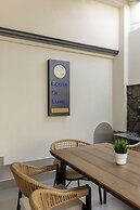 Costa De Luxe Suites