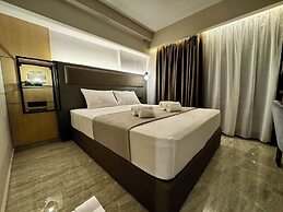 Costa De Luxe Suites