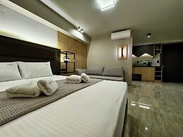 Costa De Luxe Suites