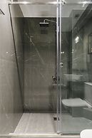 Costa De Luxe Suites