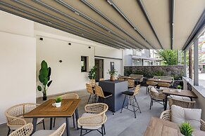 Costa De Luxe Suites