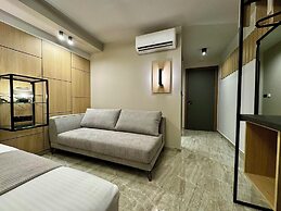 Costa De Luxe Suites