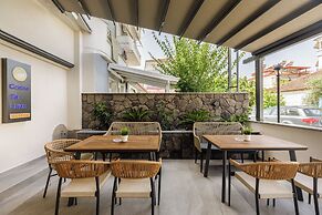 Costa De Luxe Suites