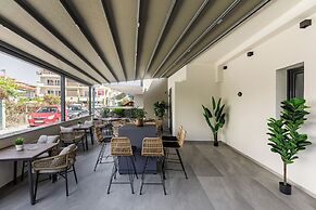 Costa De Luxe Suites