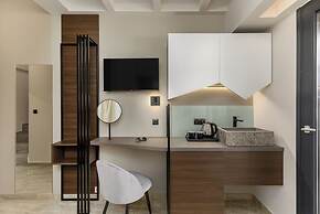 Costa De Luxe Suites