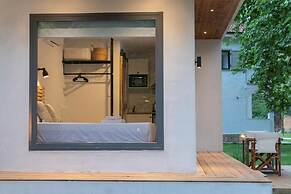 Gkaras Camp & Apartments