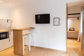 Gkaras Camp & Apartments