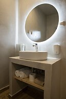 Gkaras Camp & Apartments