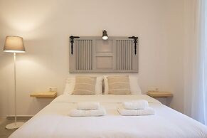 Gkaras Camp & Apartments