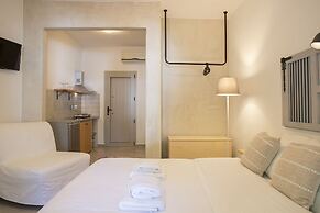 Gkaras Camp & Apartments