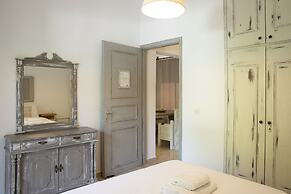 Gkaras Camp & Apartments