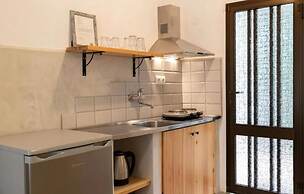 Gkaras Camp & Apartments