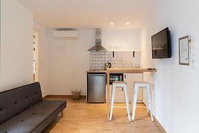 Gkaras Camp & Apartments